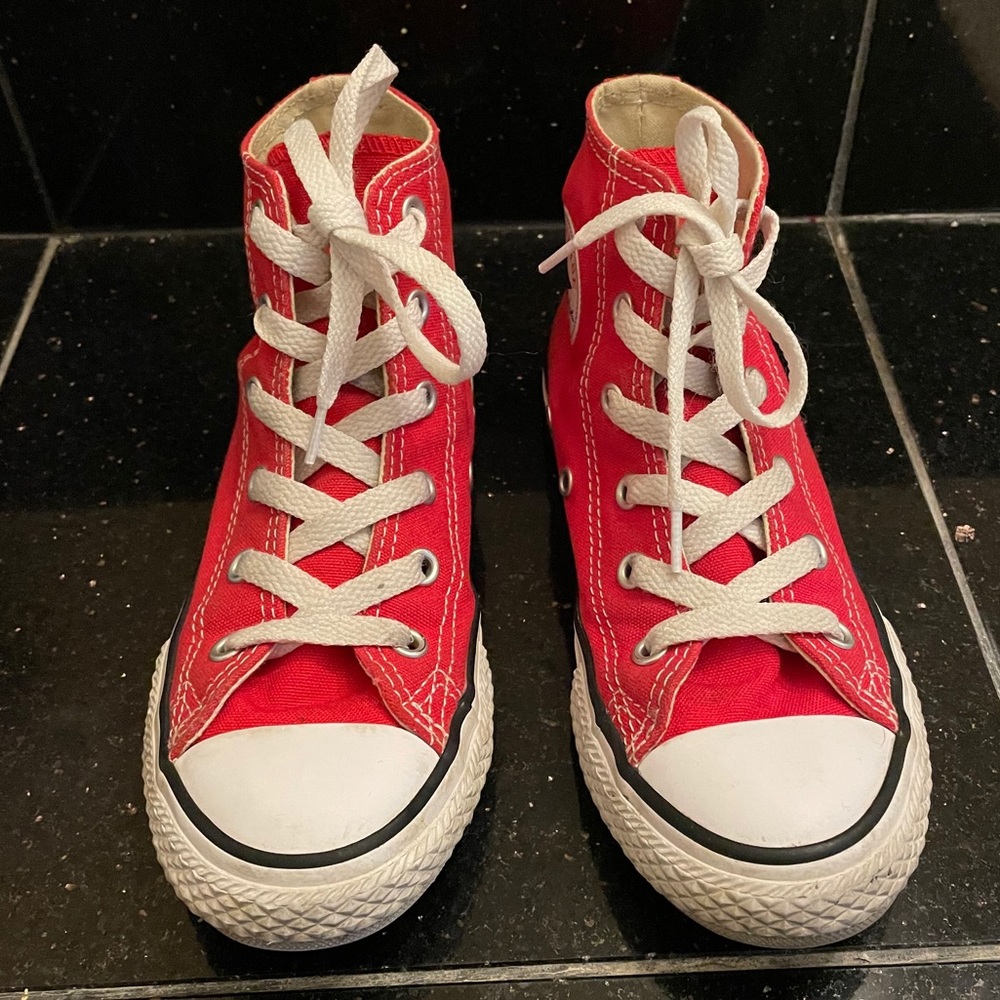 Converse High top shoes
